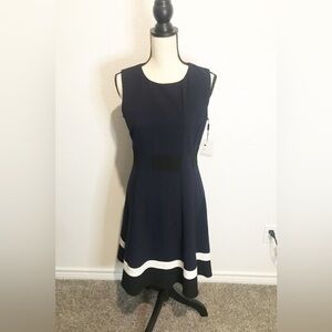NWT Calvin Klein )SALE) navy blue-white fitted asymmetrical dress size 6